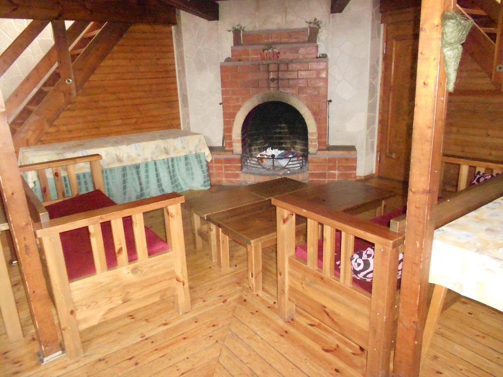 Kuivoja Holiday Center Loksa Extérieur photo